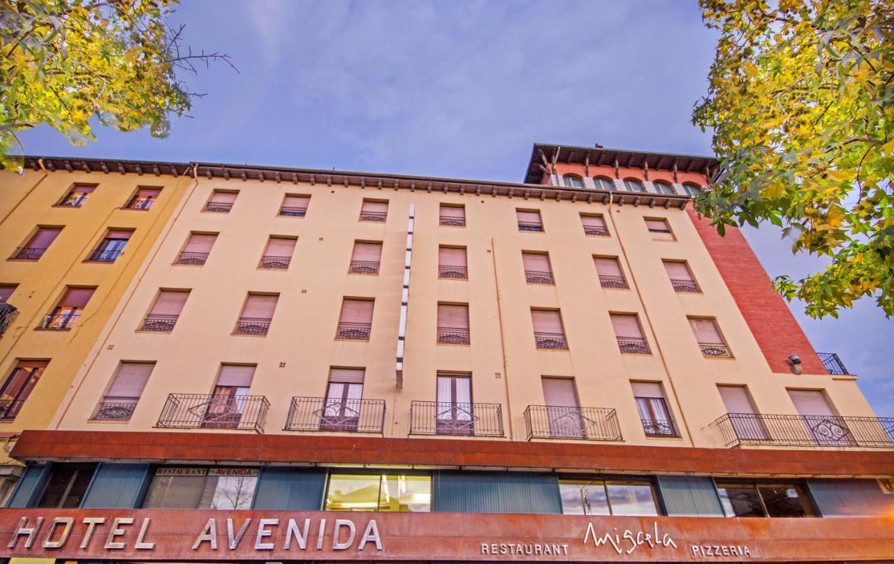 Hotel Avenida La Seu d'Urgell Exterior photo